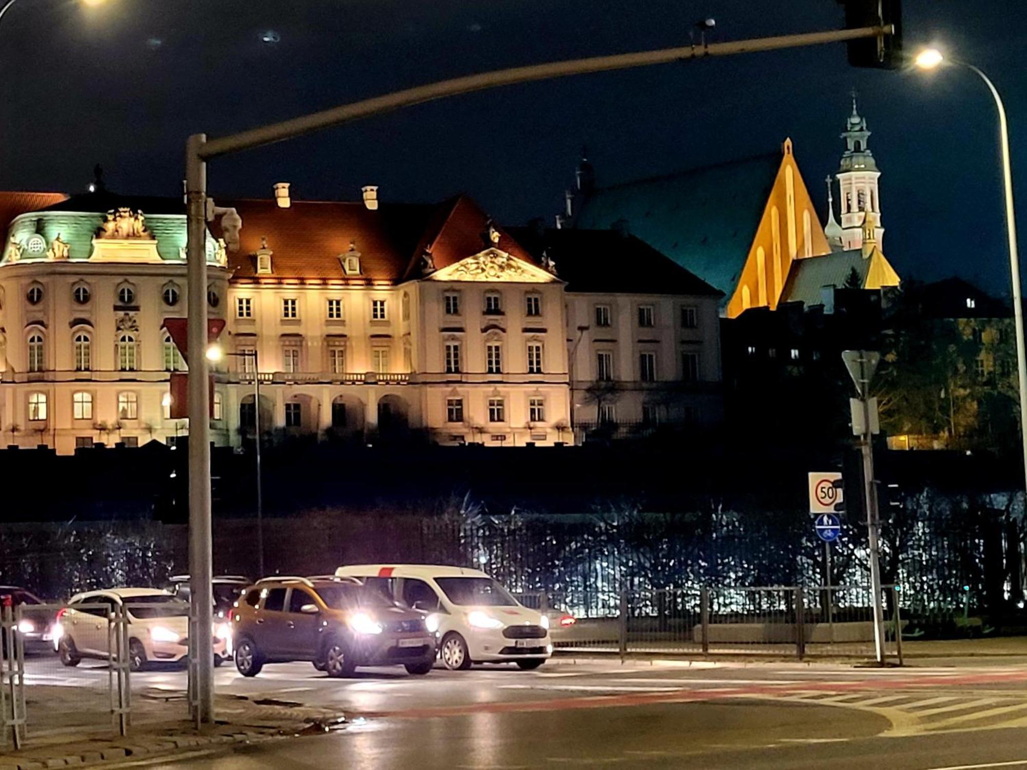 Mieszkanko Kolo Zamku Warschau Exterior foto