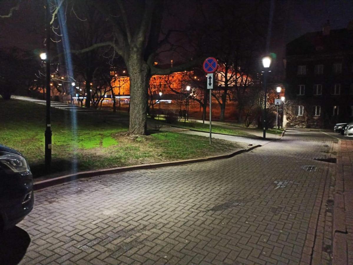 Mieszkanko Kolo Zamku Warschau Exterior foto